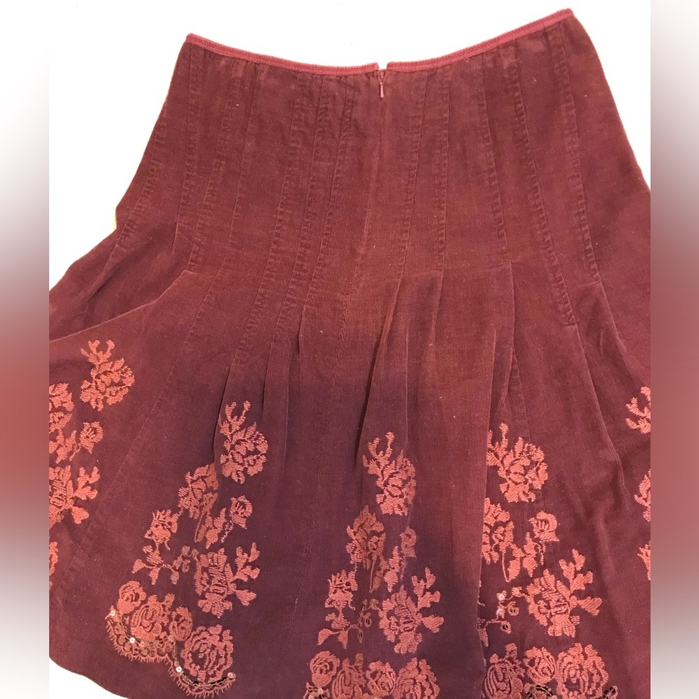 M🌷Vintage Promod Burgundy Corduroy Midi Embroidered Sequins Skirt - Picture 5 of 12